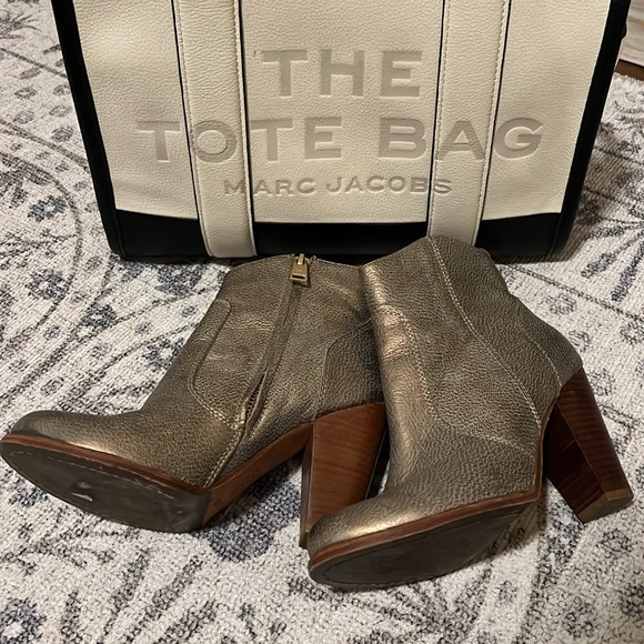 Joie bronze short booties - Picture 2 of 3